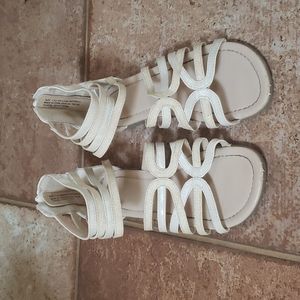 Girls Size 1 Children's Place Sandals
